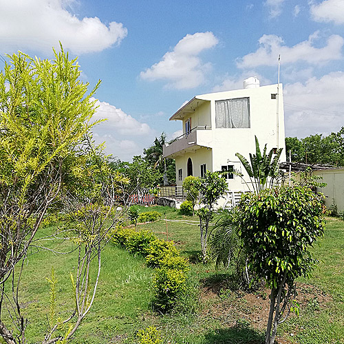 K Shipra Tiny Farmstay